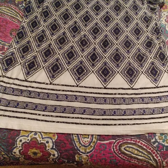 Agenda,size XL, navy,blk & white blouse. - Picture 4 of 5